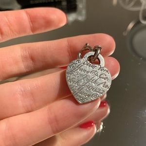 Tiffany 5th Avenue heart